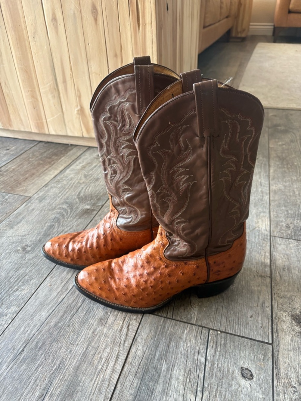 Vintage 70’s Tony Lama Ostrich Leather Cowboy Boots - Brown/Chestnut